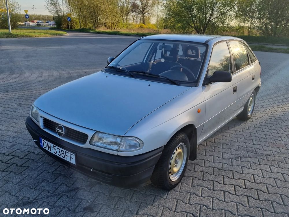 Opel Astra - 6