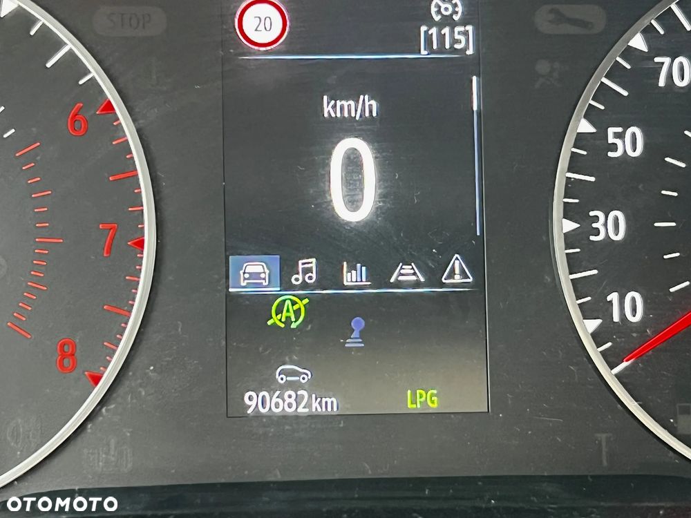 Renault Clio 1.0 TCe Zen - 9