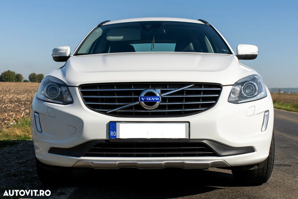 Volvo XC 60 D4 AWD Geartronic Momentum - 3