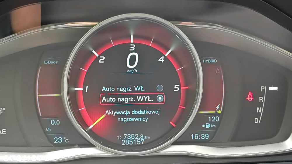 Volvo V60 D6 AWD Plug-in Hybrid Summum - 15