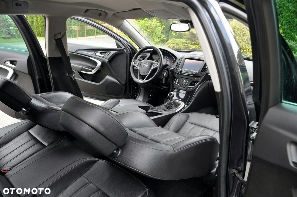 Opel Insignia - 23