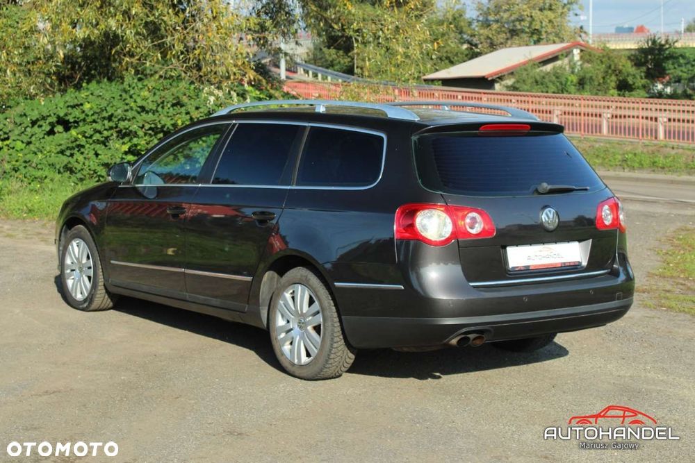 Volkswagen Passat - 4