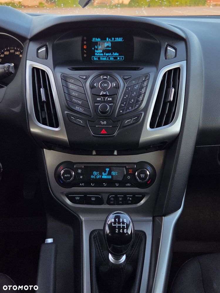 Ford Focus - 17