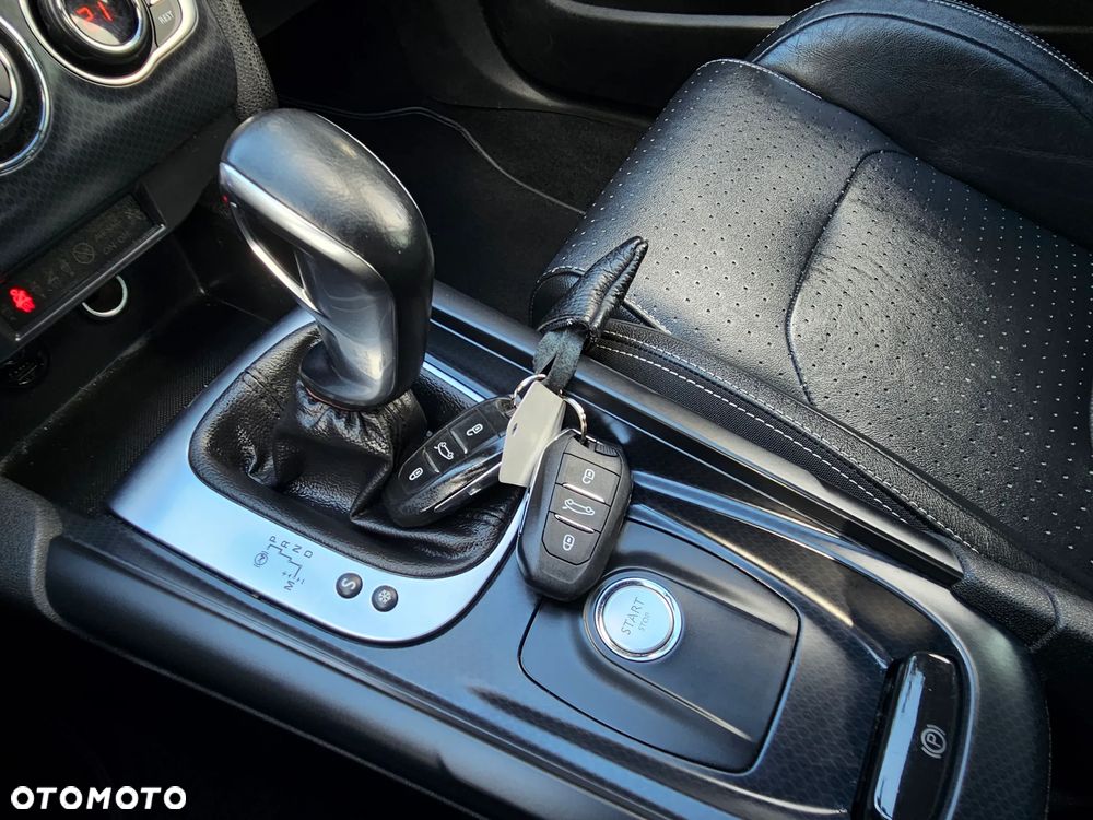 Citroën DS4 Cross 1.6 BlueHDi Be Chic S&S EAT6 - 20