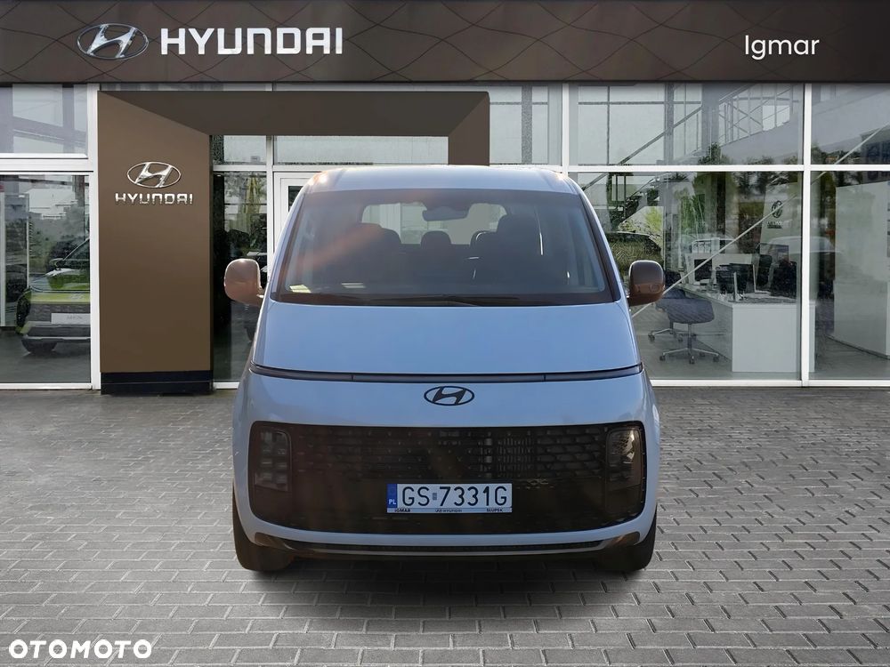 Hyundai Staria 1.6 T-GDI HEV Luxury - 9