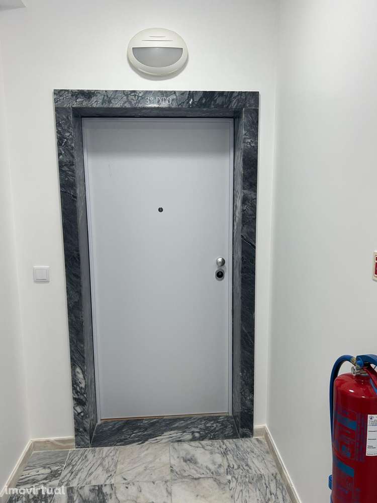 T3 +1 Duplex NOVO no Empreendimento Varandas do Pinheiro - Grande imagem: 2/34