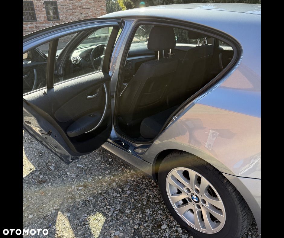 BMW Seria 1 - 16