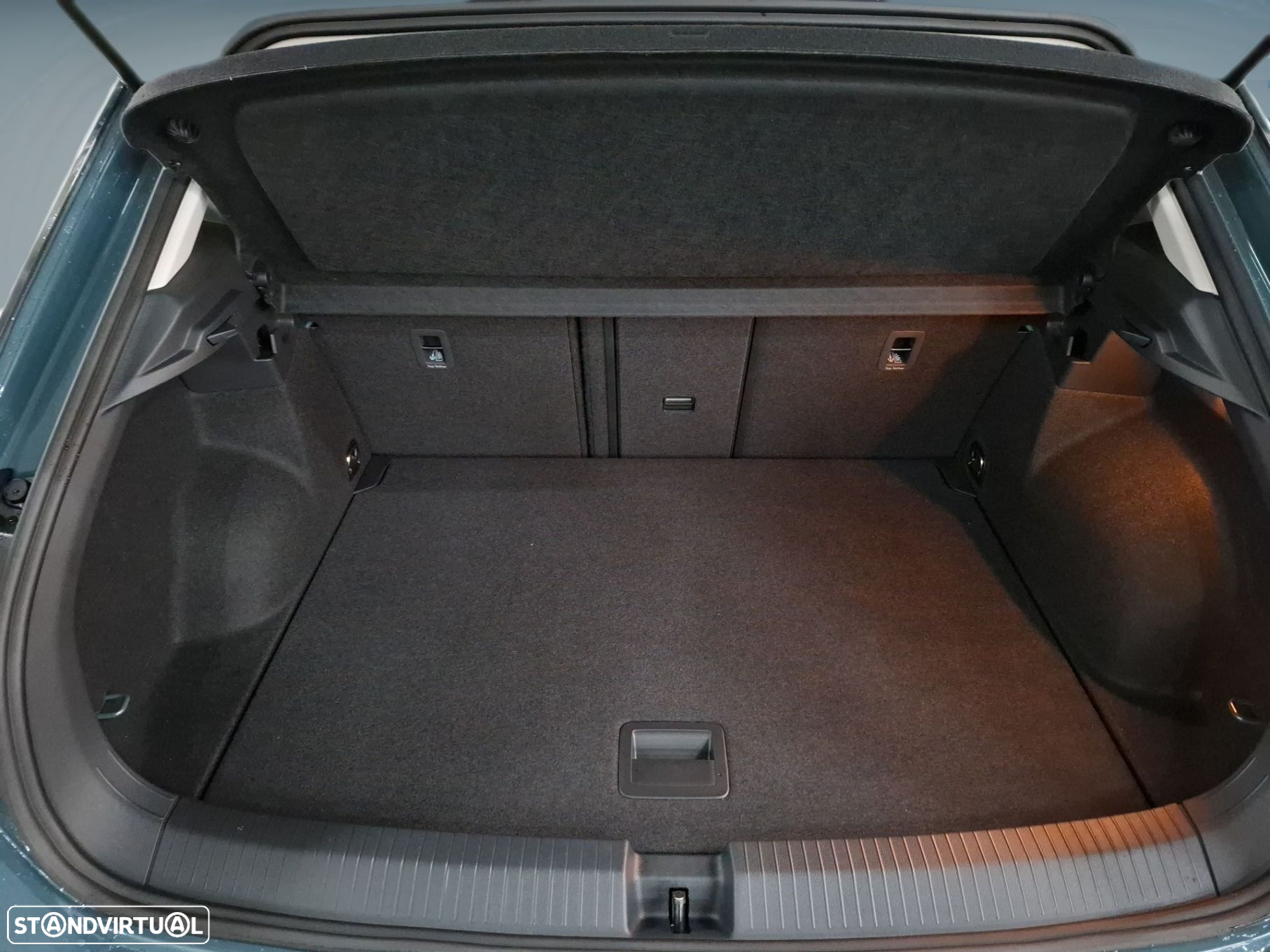 VW T-Roc 1.0 TSI Urban - 23