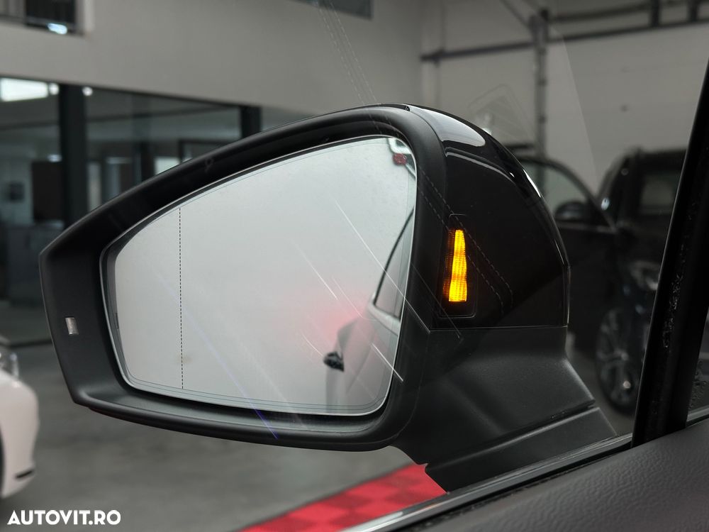 Volkswagen Touareg 3.0 V6 TDI 4Motion DPF Automatik R-Line - 38