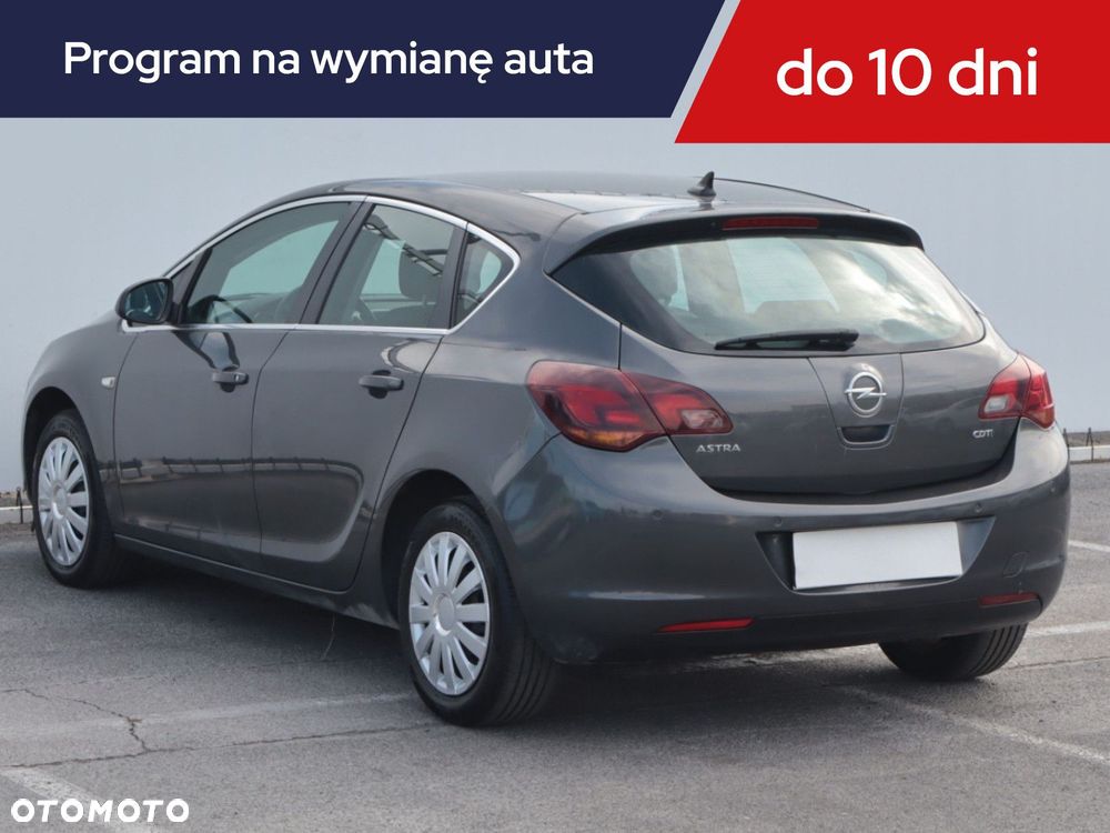 Opel Astra - 6