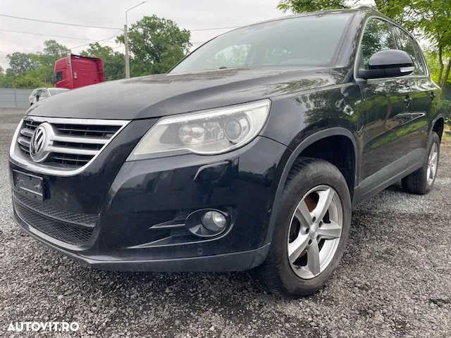 Dezmebrez VW Tiguan 2010 2.0 TSI CAWB 147KW XENON DSG 4X4 - 5