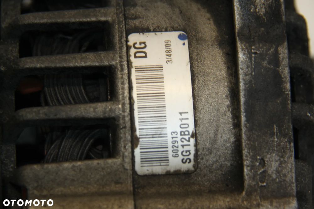 ALTERNATOR AUDI A4 B5 B6 / A6 C5 / VW PASSAT B5 B5 2.5 TDI  SG12B011 - 3
