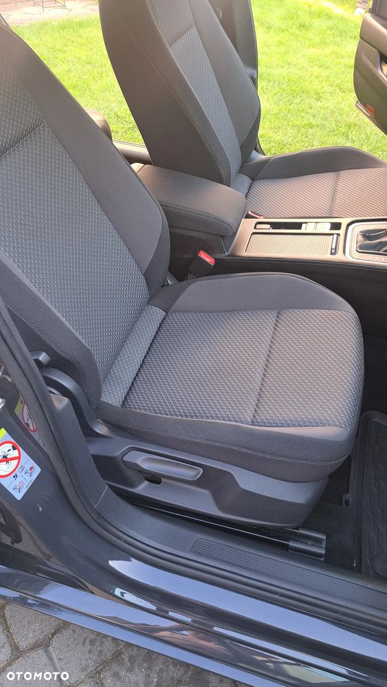 Volkswagen Passat 1.5 TSI EVO Business - 18