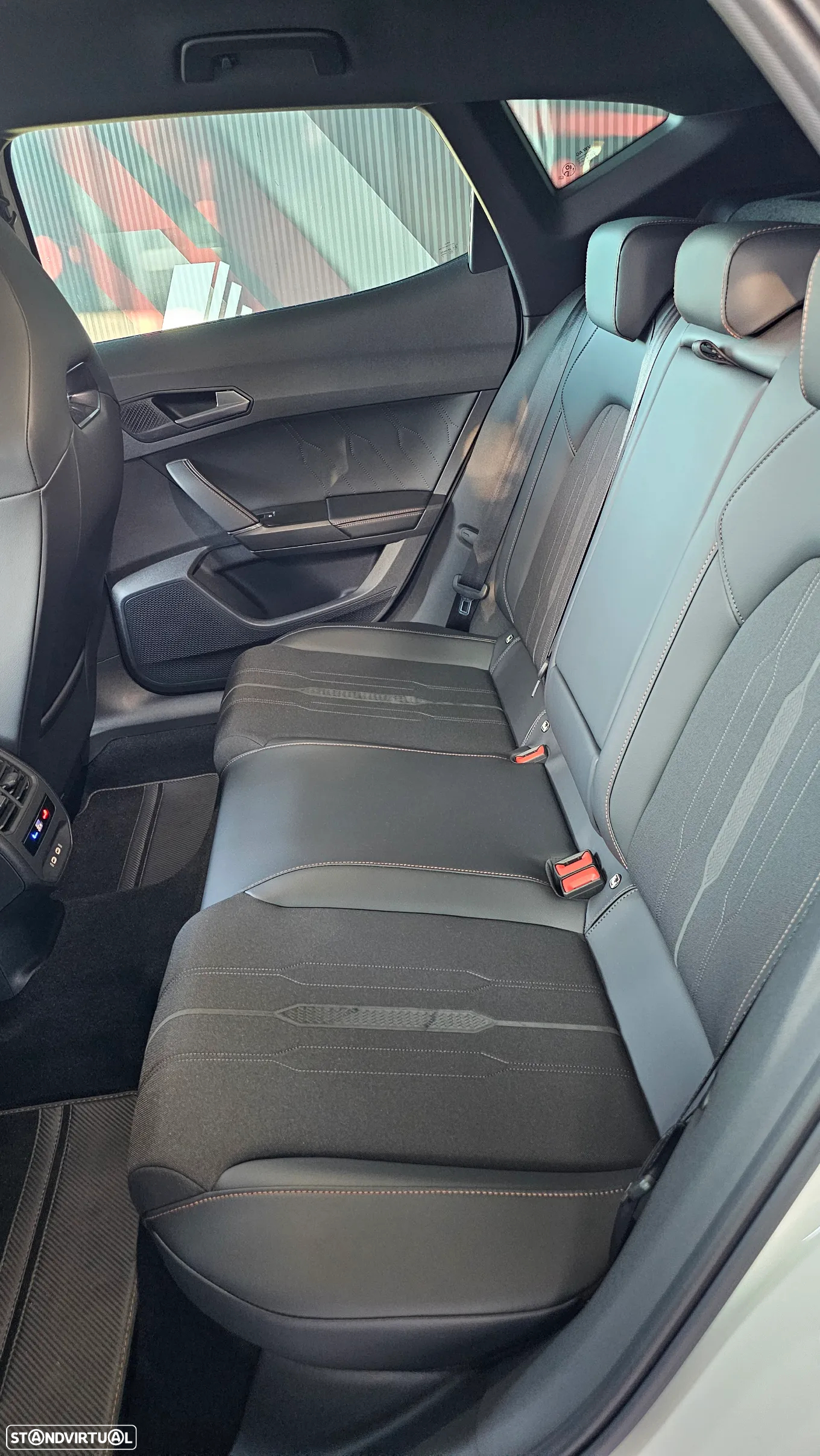 Cupra Formentor 1.4 e-Hybrid DSG VZ - 26