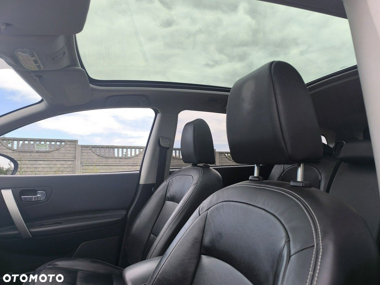 Nissan Qashqai+2 - 14