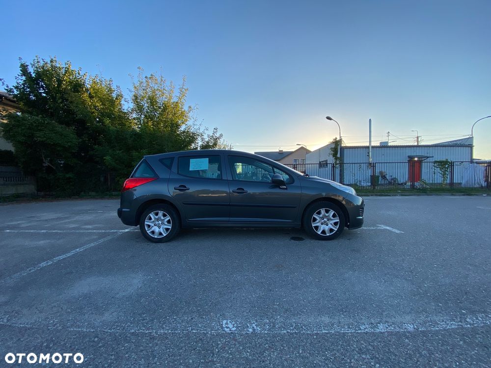 Peugeot 207 1.6 HDi - 17