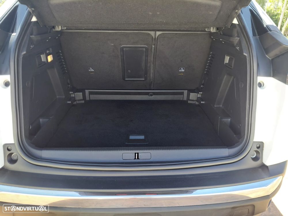 Peugeot 3008 1.2 PureTech Allure EAT6 - 16