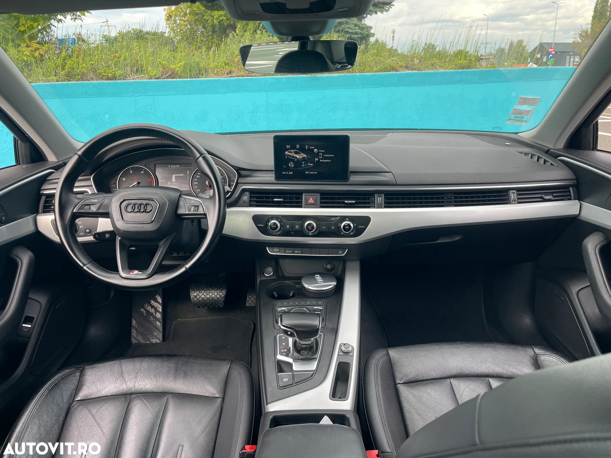 Audi A4 2.0 TDI ultra S tronic Sport - 24