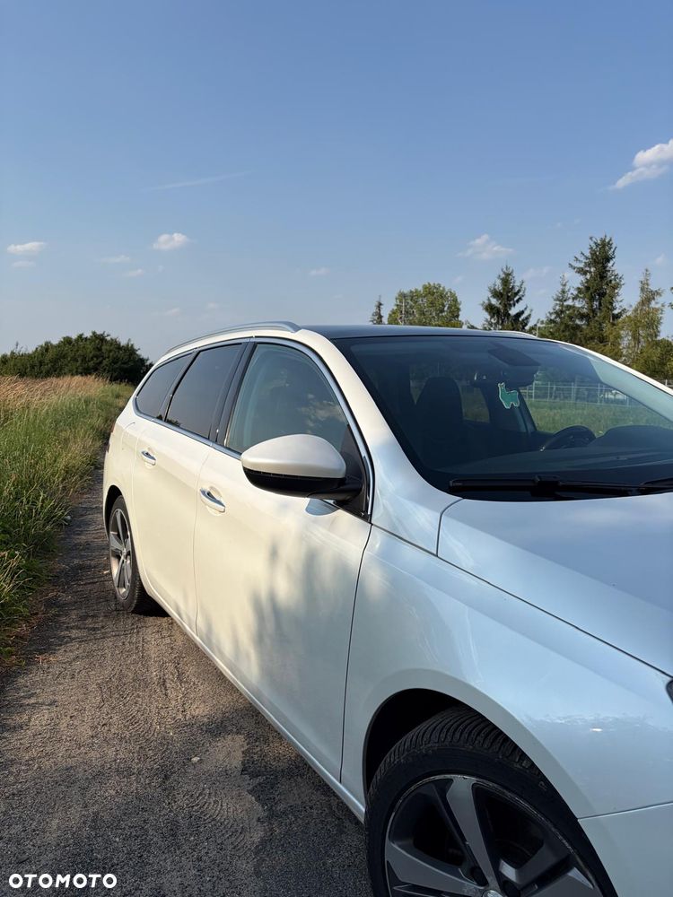 Peugeot 308 BlueHDi FAP 150 EAT6 Stop & Start Allure - 3