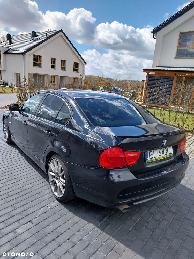 BMW Seria 3 318d - 3