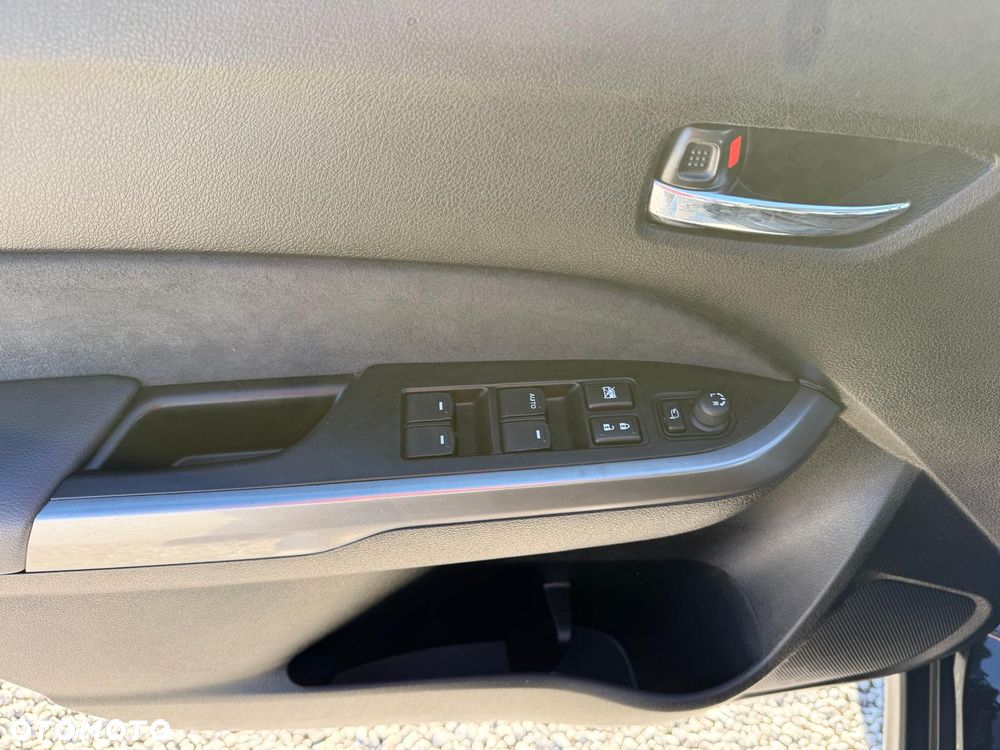 Suzuki Vitara - 20