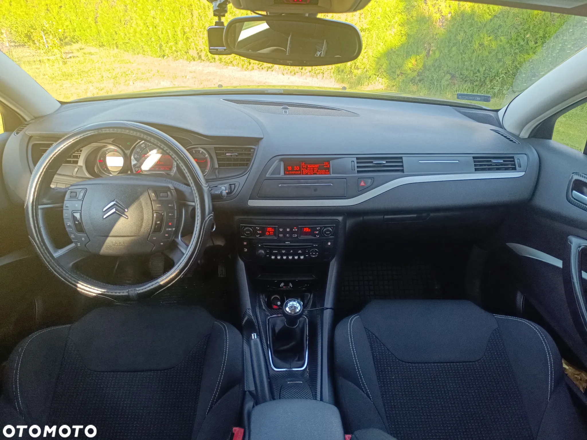 Citroën C5 2.0i 16V Dynamique - 9