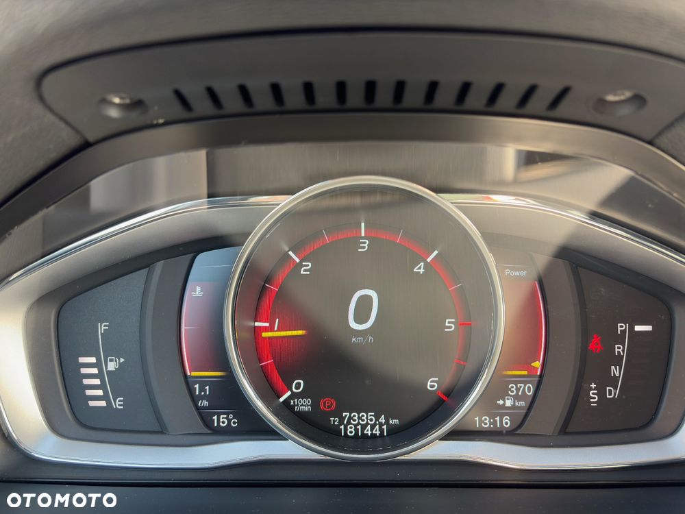 Volvo V60 D4 Drive-E Momentum - 8