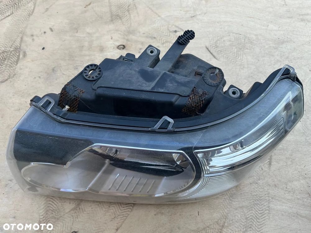 Lampa przednia przód lewa RHD 6H52-13W030 Land Rover Freelander 2 II - 2