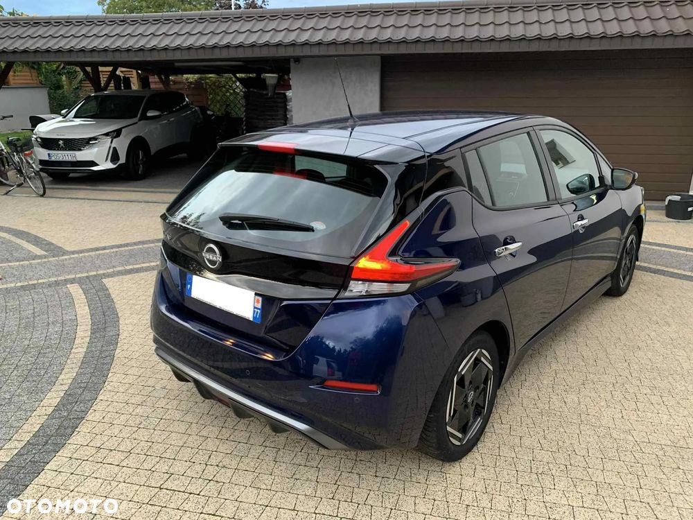 Nissan Leaf 40 kWh TEKNA - 37