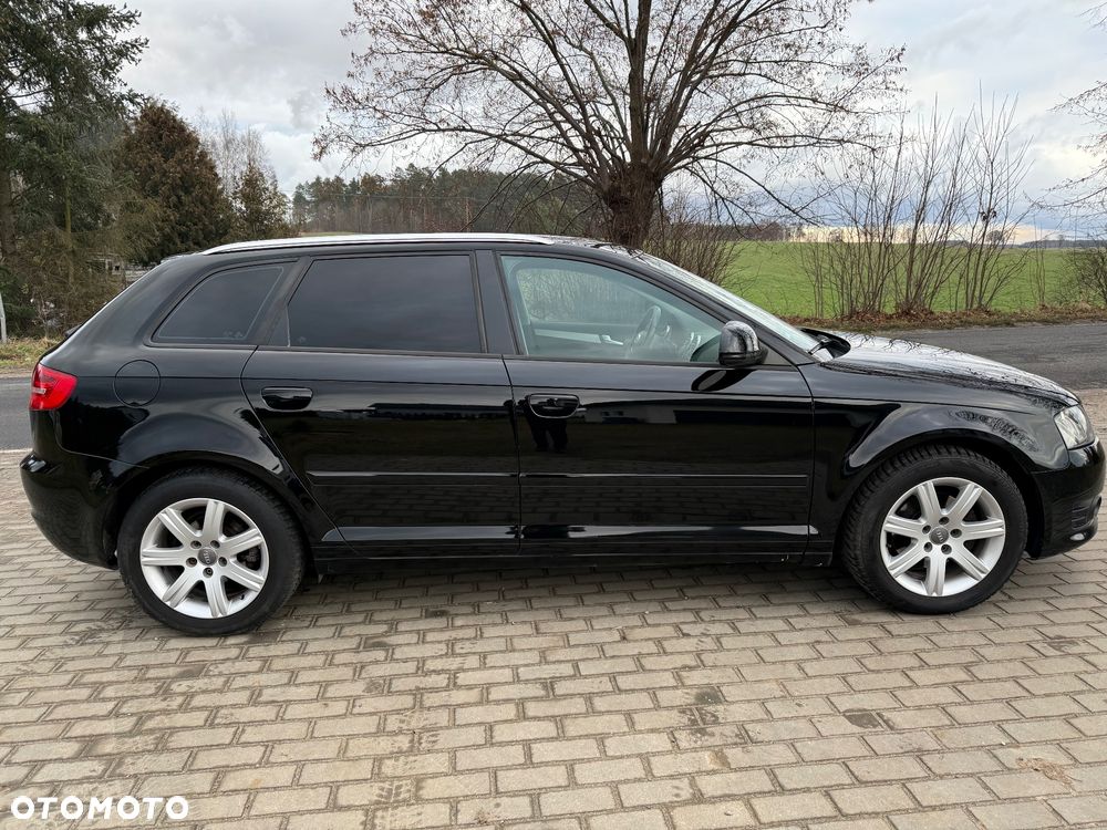 Audi A3 Sportback 1.8 TFSI Ambiente - 6