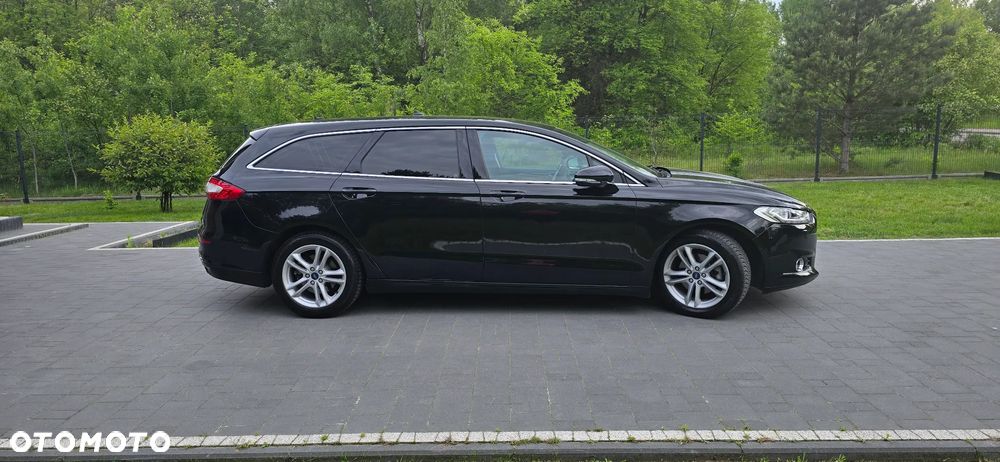 Ford Mondeo 2.0 EcoBoost STart-Stopp Autom Titanium - 4
