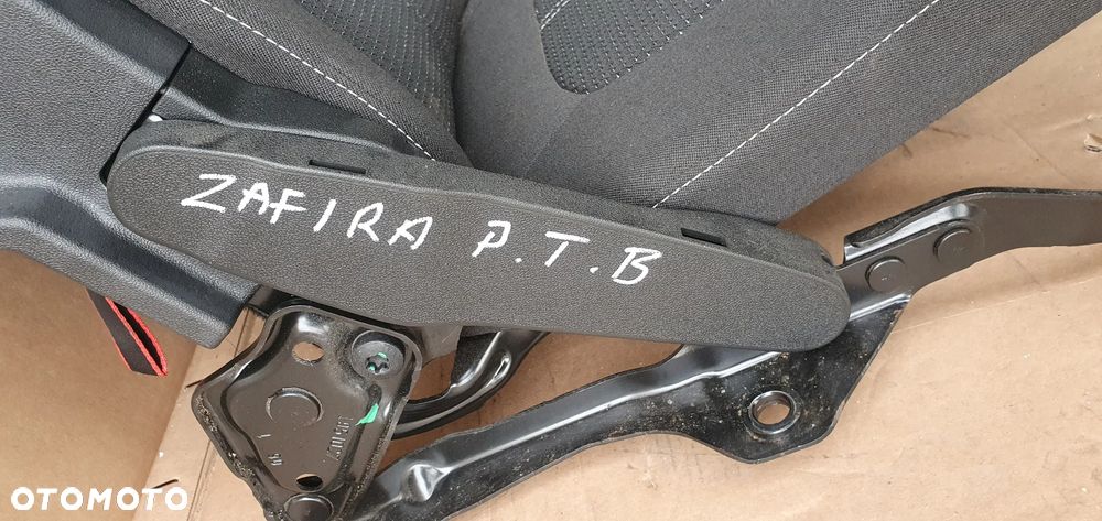 Fotel siedzenie prawy tył tylny 2 rząd Opel Zafira C - 6