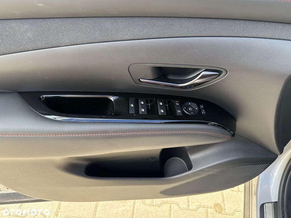 Hyundai Tucson 1.6 T-GDi HEV N-Line 2WD - 10