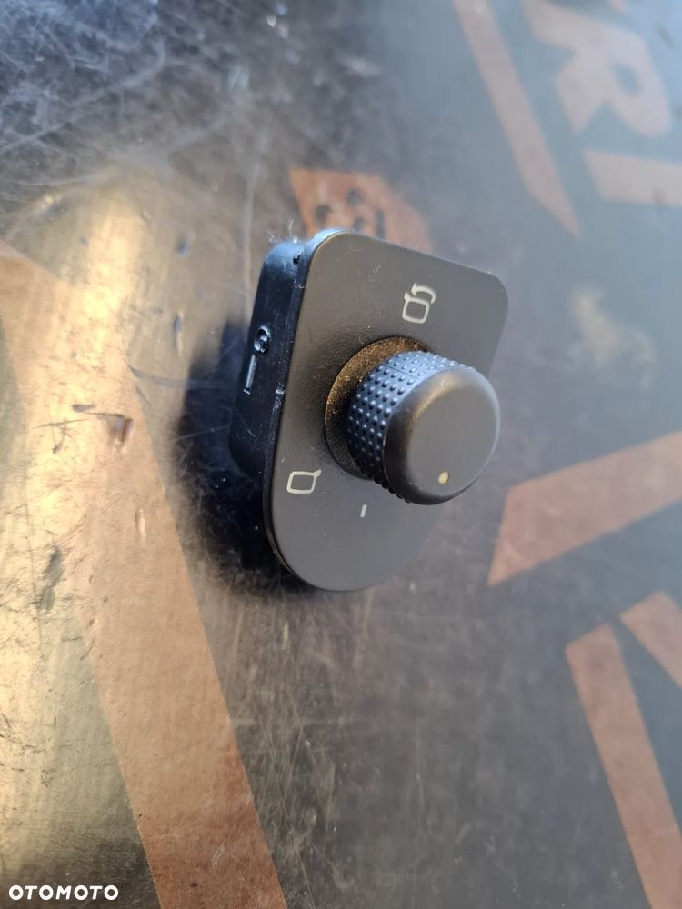 Przełącznik Przycisk Regulacji Składania Lusterek Seat Leon I Toledo II 1M1959565D - 1