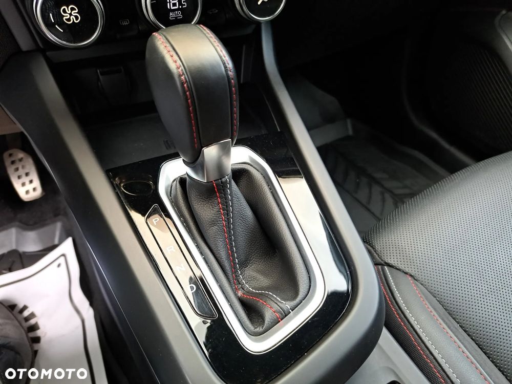 Renault Arkana 1.3 TCe mHEV R.S Line EDC - 20