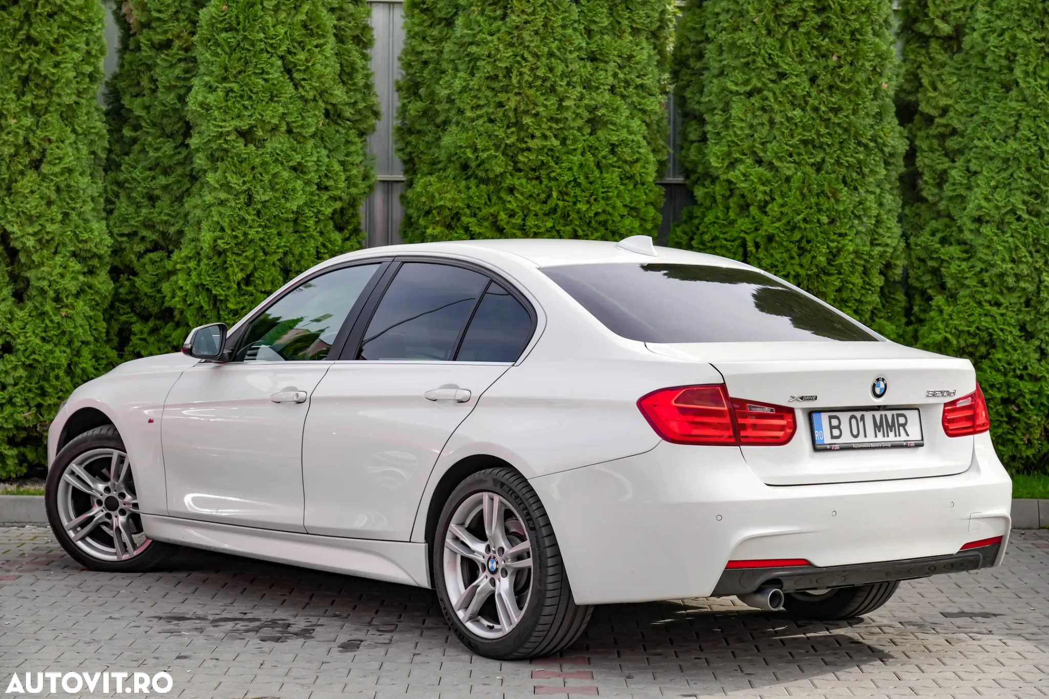 BMW Seria 3 320d xDrive Sport-Aut. Sport Line - 2