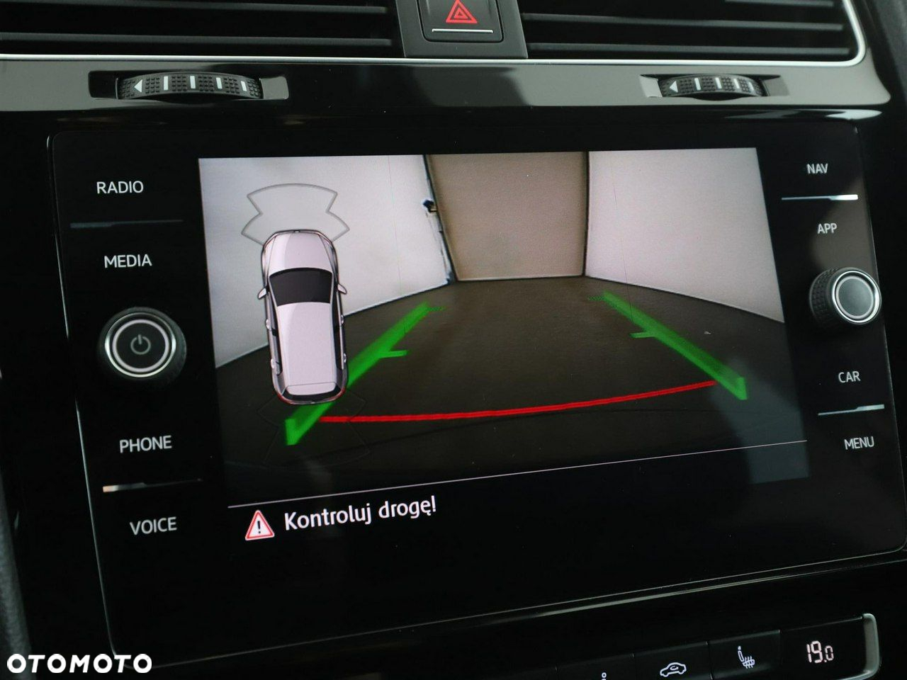 Volkswagen Golf GTI (BlueMotion Technology) Performance - 24