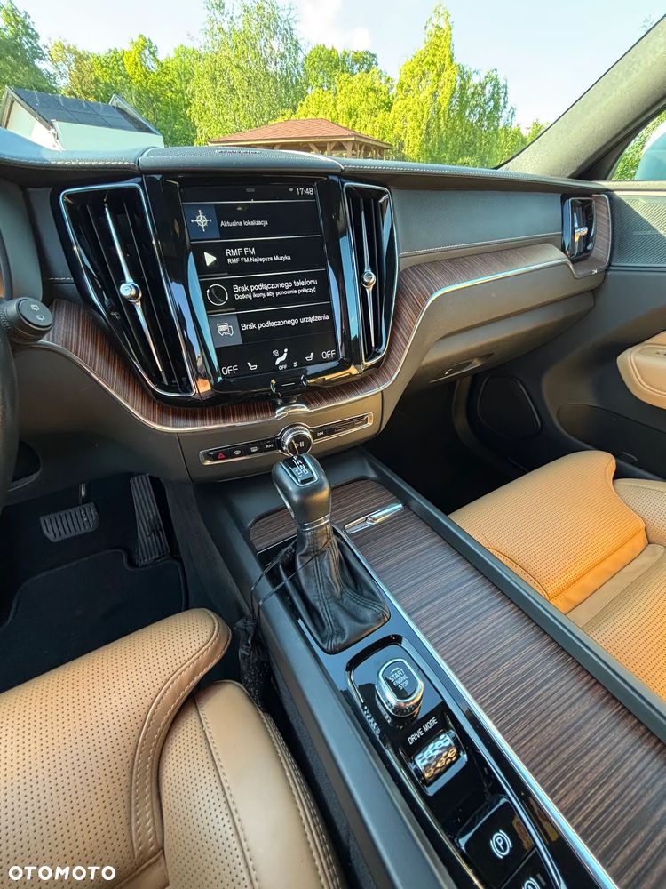 Volvo XC 60 D4 SCR Inscription - 9