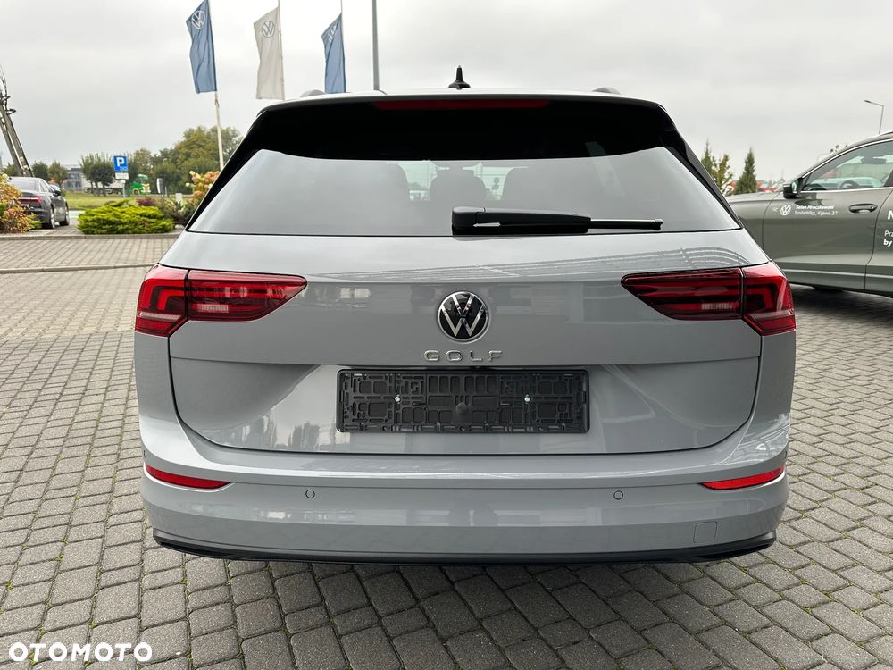 Volkswagen Golf VIII 2.0 TDI Life Plus DSG - 10