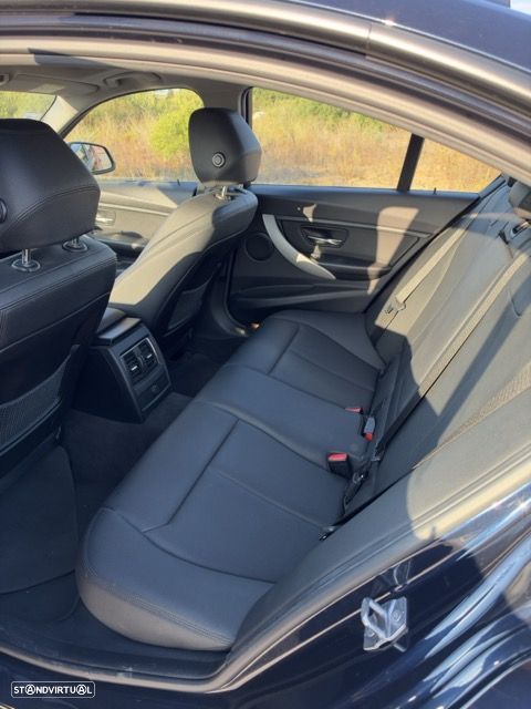 BMW 330 e iPerformance Advantage - 9