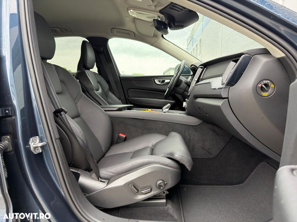 Volvo XC 60 B5 MHEV AT8 AWD Inscription - 12