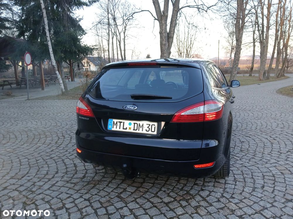 Ford Mondeo 2.5 Titanium - 6