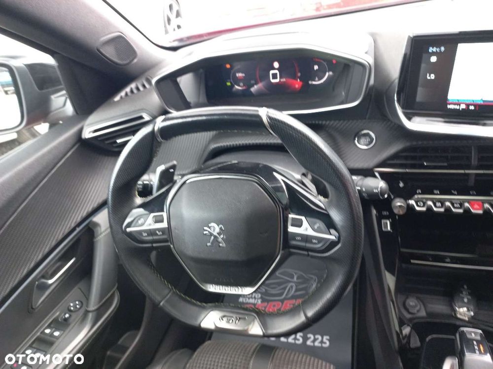 Peugeot 2008 - 22