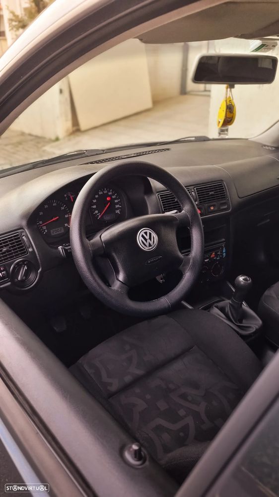 VW Golf 1.4i Confort - 8