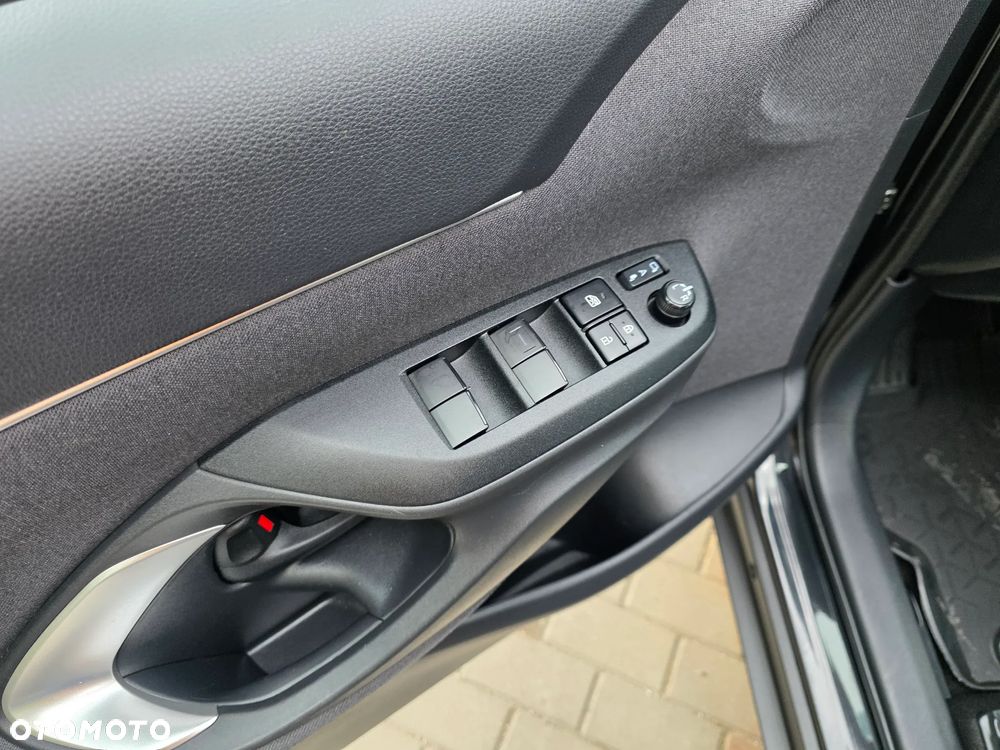 Toyota Yaris Cross - 11