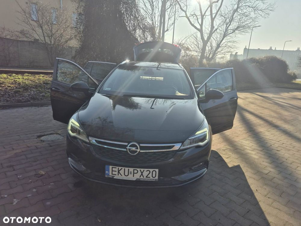 Opel Astra 1.4 T Enjoy - 9
