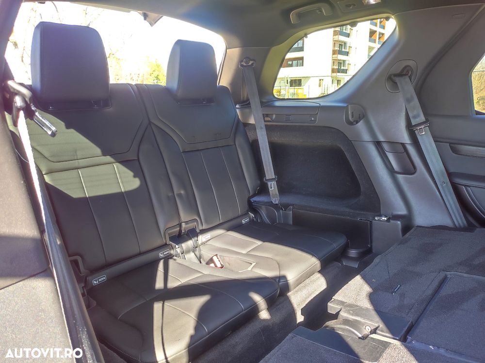 Land Rover Discovery 2.0 L SD4 HSE Luxury - 13