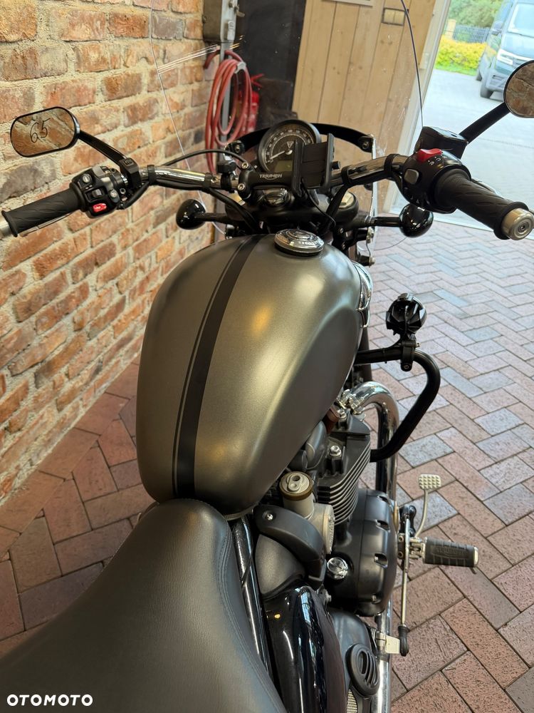 Triumph Speedmaster - 11