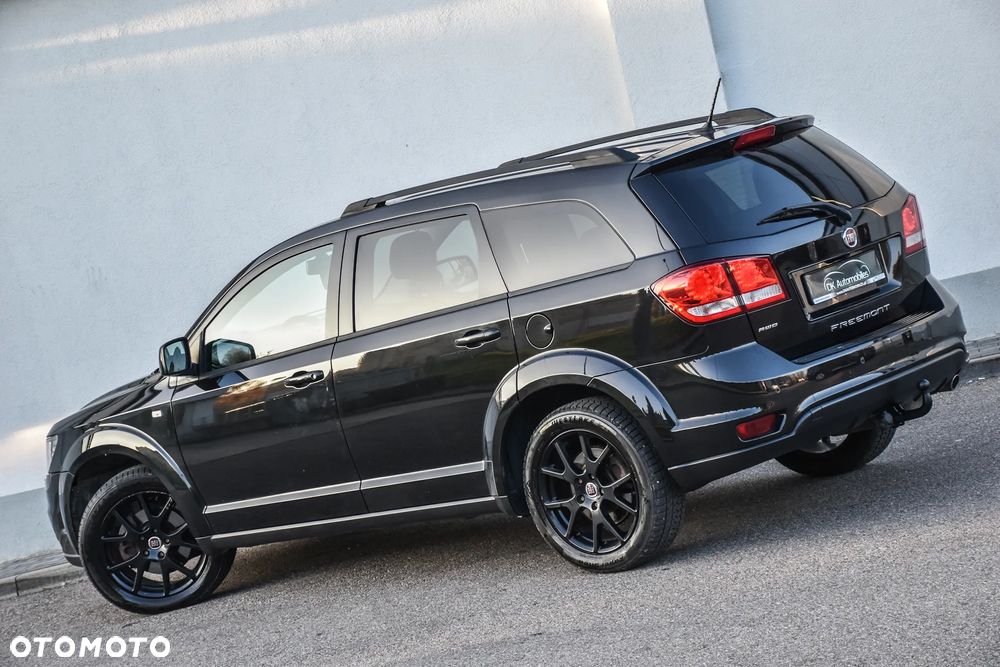 Fiat Freemont 2.0 Multijet Black Code AWD - 10