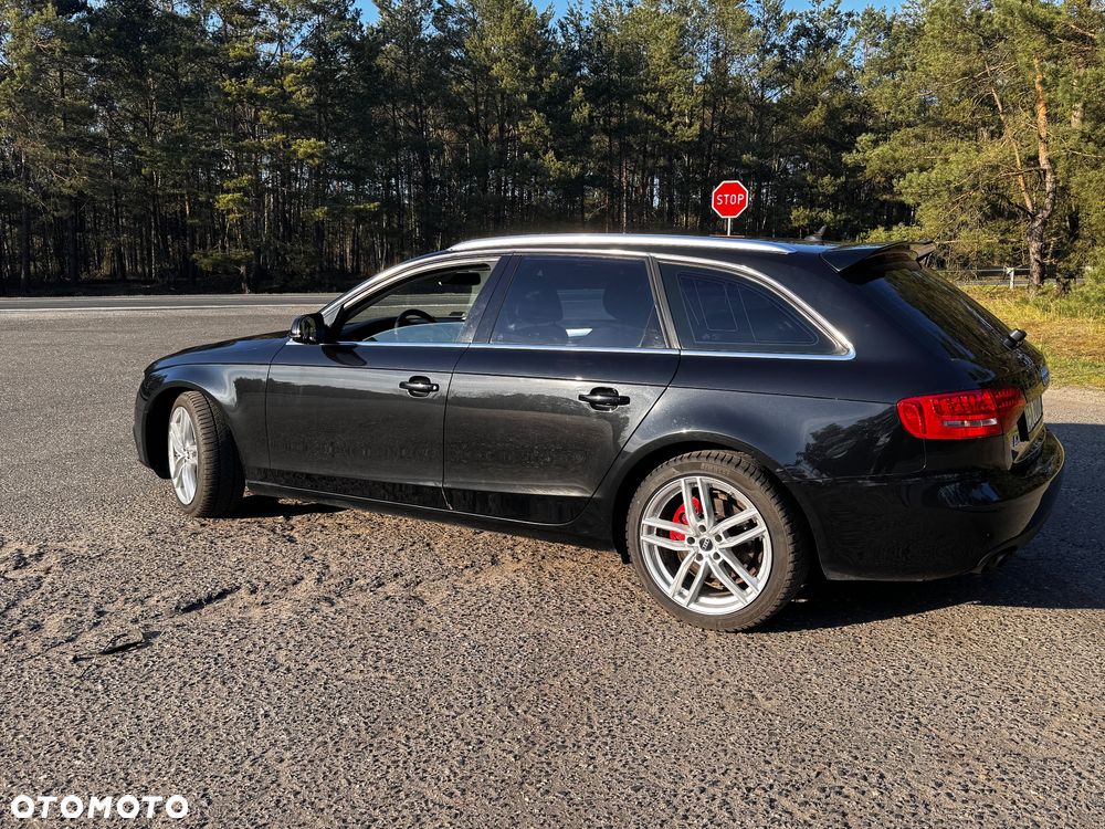 Audi A4 Avant 2.0 TDI DPF Ambition - 2